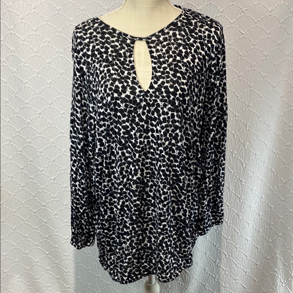 MICHAEL Michael Kors Black and White Patterned Blouse long sleeve stretch‎